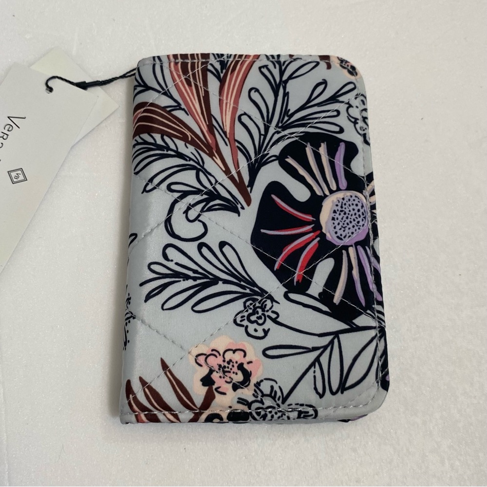 NWT Vera Bradley Ultralight RFID Small bifold wallet Sun washed tropical wallet - Picture 4 of 9